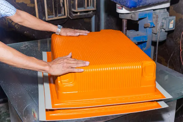 Hình ảnh thực tế xưởng sản xuất vali Ino Store 19