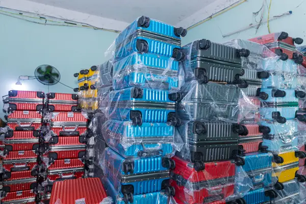 Hình ảnh thực tế xưởng sản xuất vali Ino Store 52