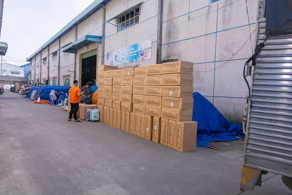 Hình ảnh thực tế xưởng sản xuất vali Ino Store 54