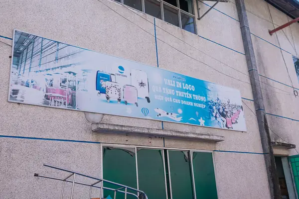 Hình ảnh thực tế xưởng sản xuất vali Ino Store 58