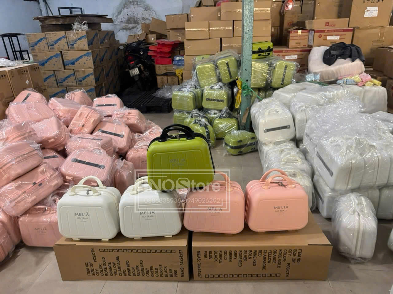 Gợi ý mẫu cốp vali in logo đẹp, bền cho quà tặng doanh nghiệp