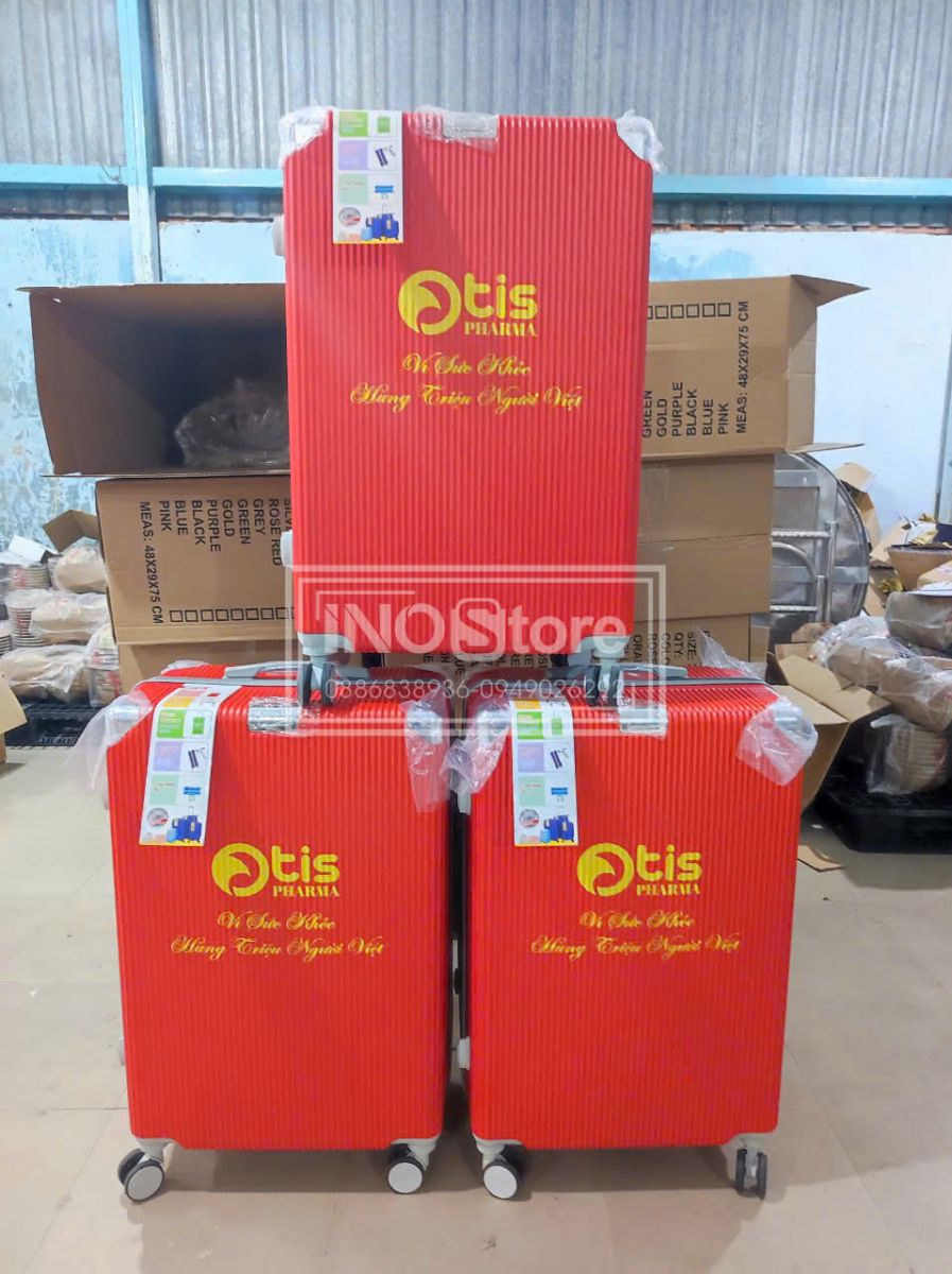 Xưởng sản xuất vali nhựa quà tặng khách hàng giá tốt, in logo theo yêu cầu